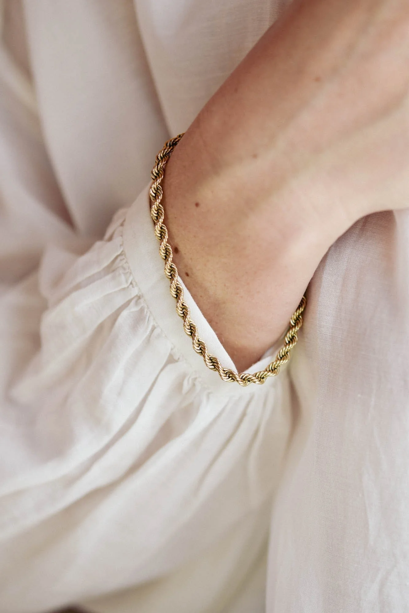 Tiffany & Co. Vintage 14k Yellow Gold Rope Chain Bracelet - Image 2