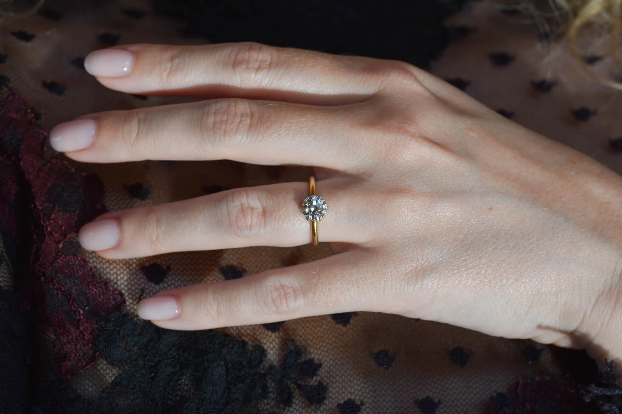 Tiffany & Co. 1.24 Carat Transitional Cut Diamond Solitaire Vintage Engagement Ring - Image 3