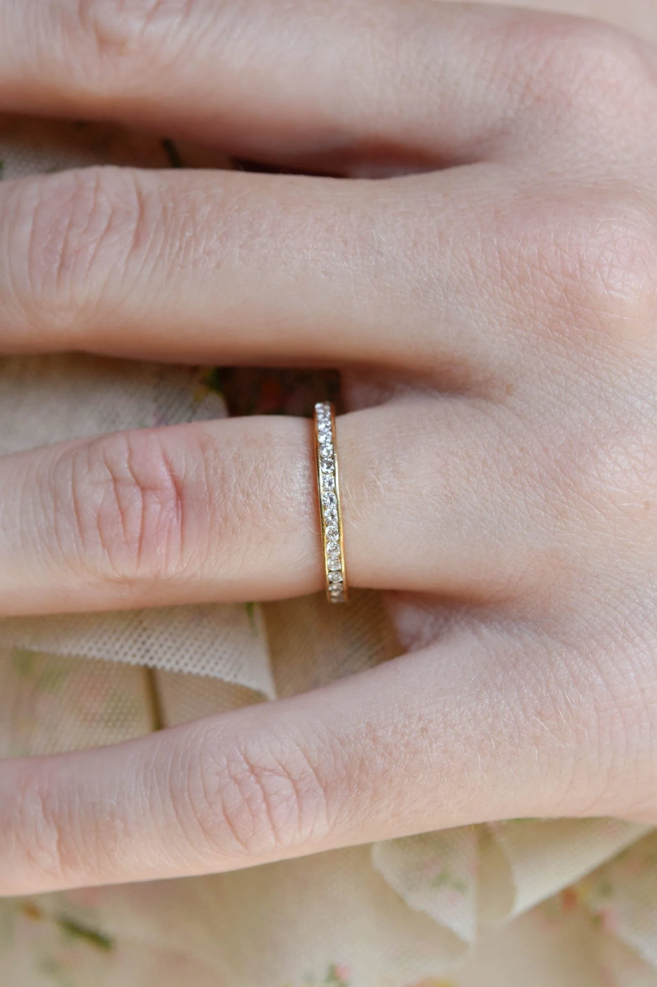 Tiffany & Co. 1940's Yellow Gold Vintage Diamond Eternity Wedding Band - Size 4.5 - Image 2