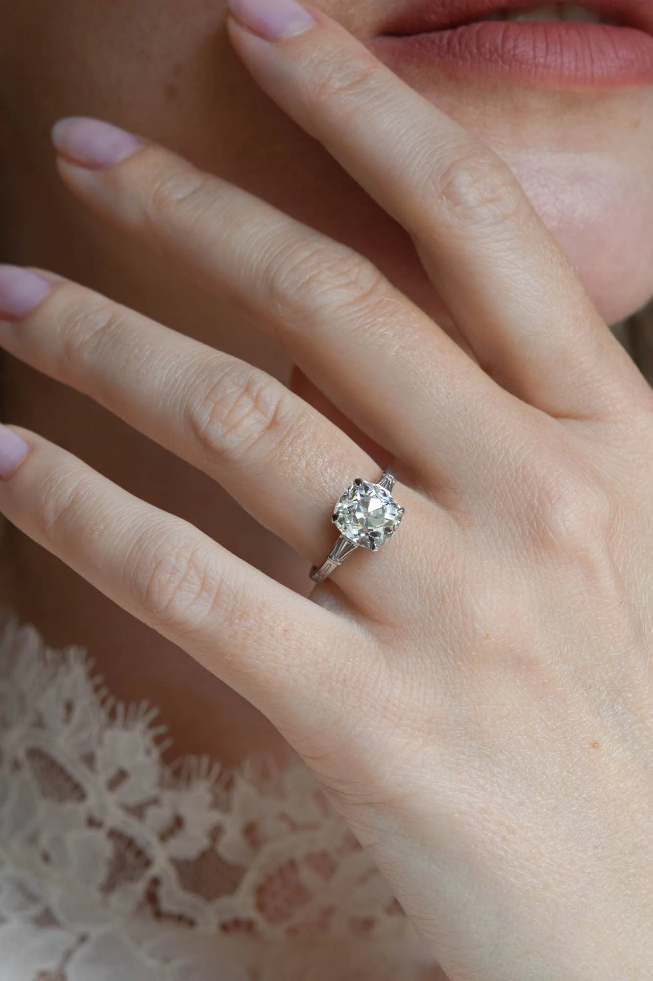 Tiffany & Co. Art Deco 3.21 Carat Old Mine Cushion Cut Diamond Vintage Engagement Ring - Image 6