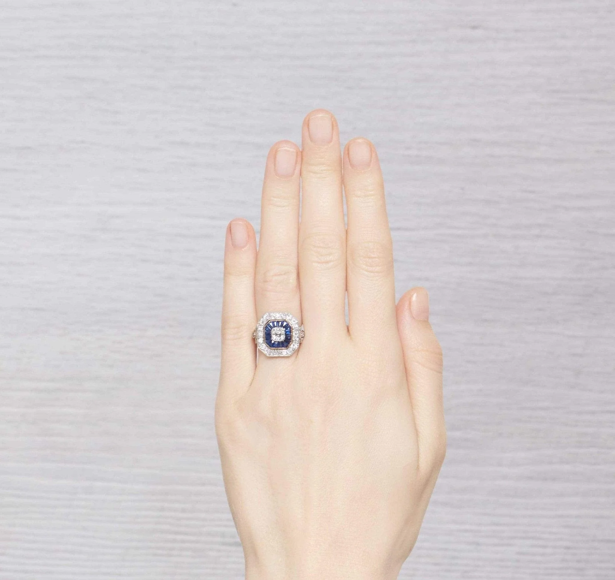Early Art Deco Tiffany & Co Diamond & Sapphire Ring - Image 5