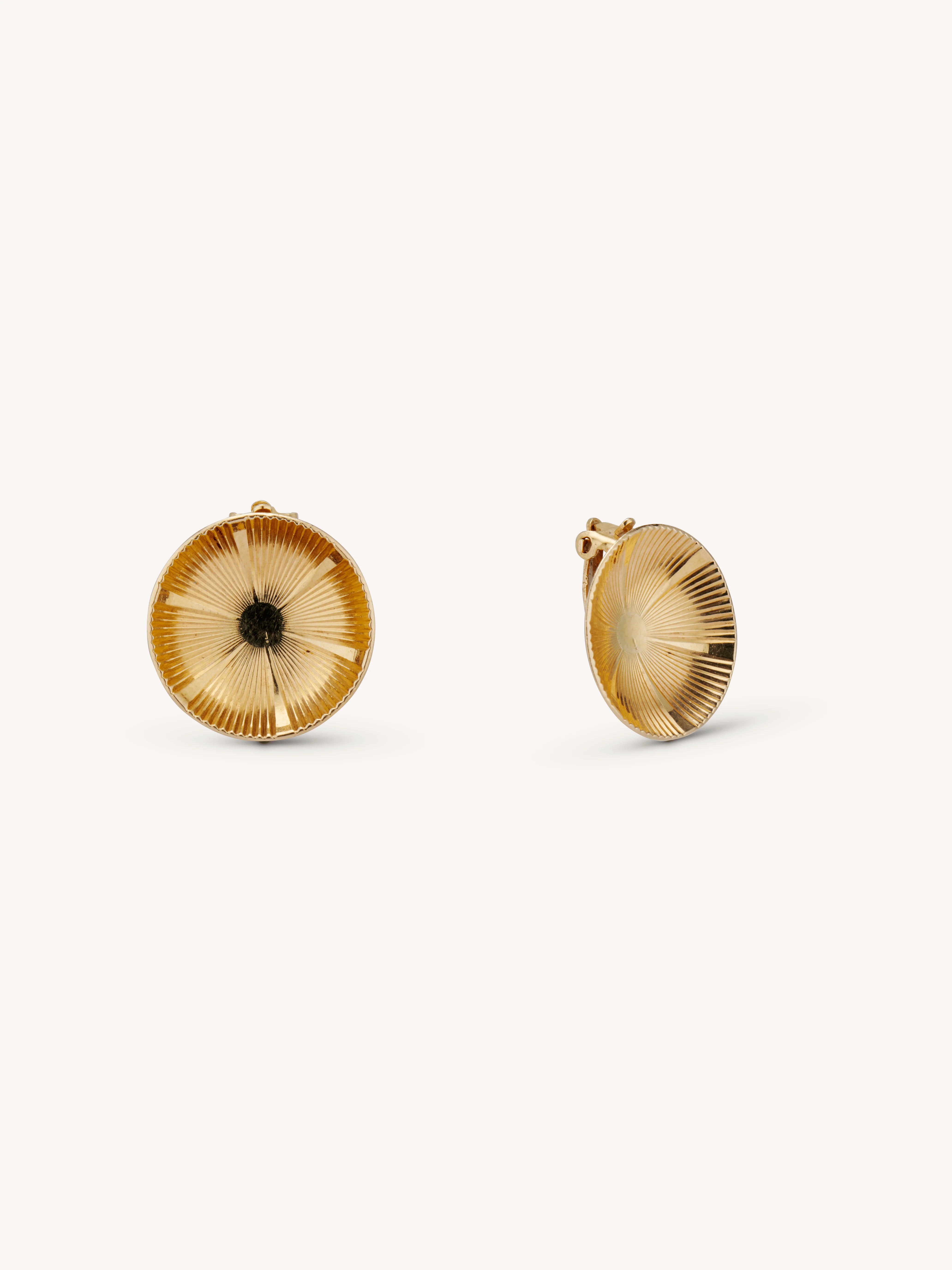 Tiffany & Co. Gold Retro Vintage Earclips - Image 3