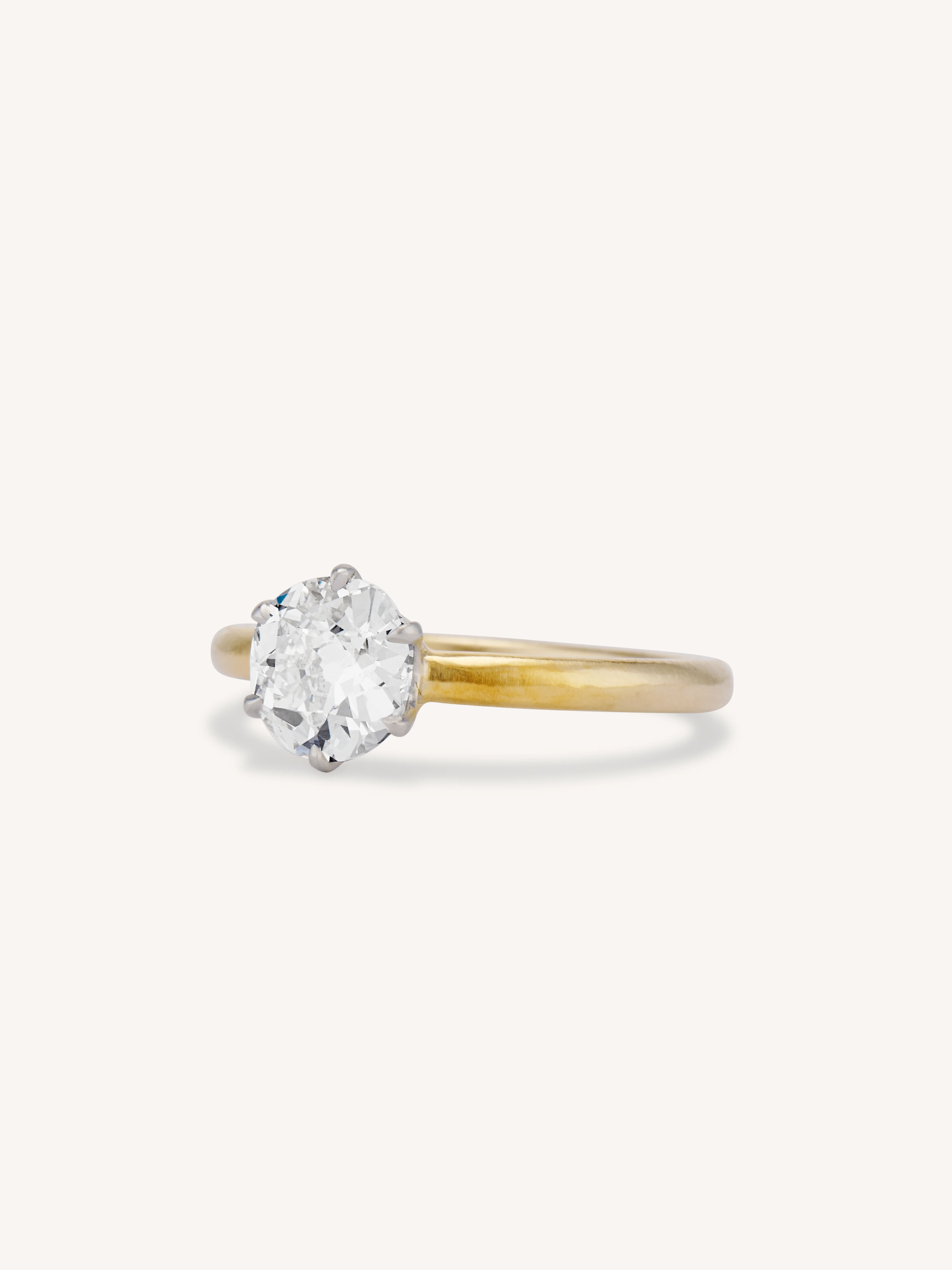 Tiffany & Co. Iconic 1.35 Carat Old European Cut Solitaire Vintage Engagement Ring - Image 4