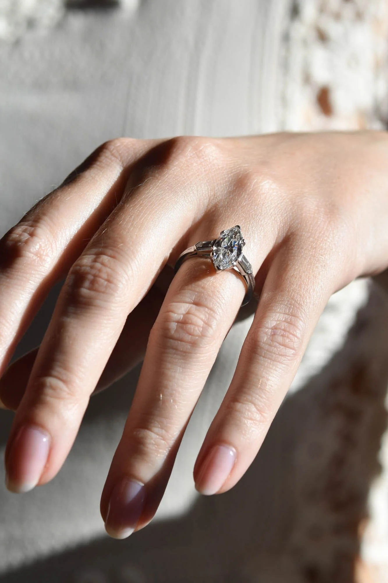 Tiffany & Co. Mid-Century 2.65 Carat Marquise Cut Diamond Vintage Engagement Ring - Image 6