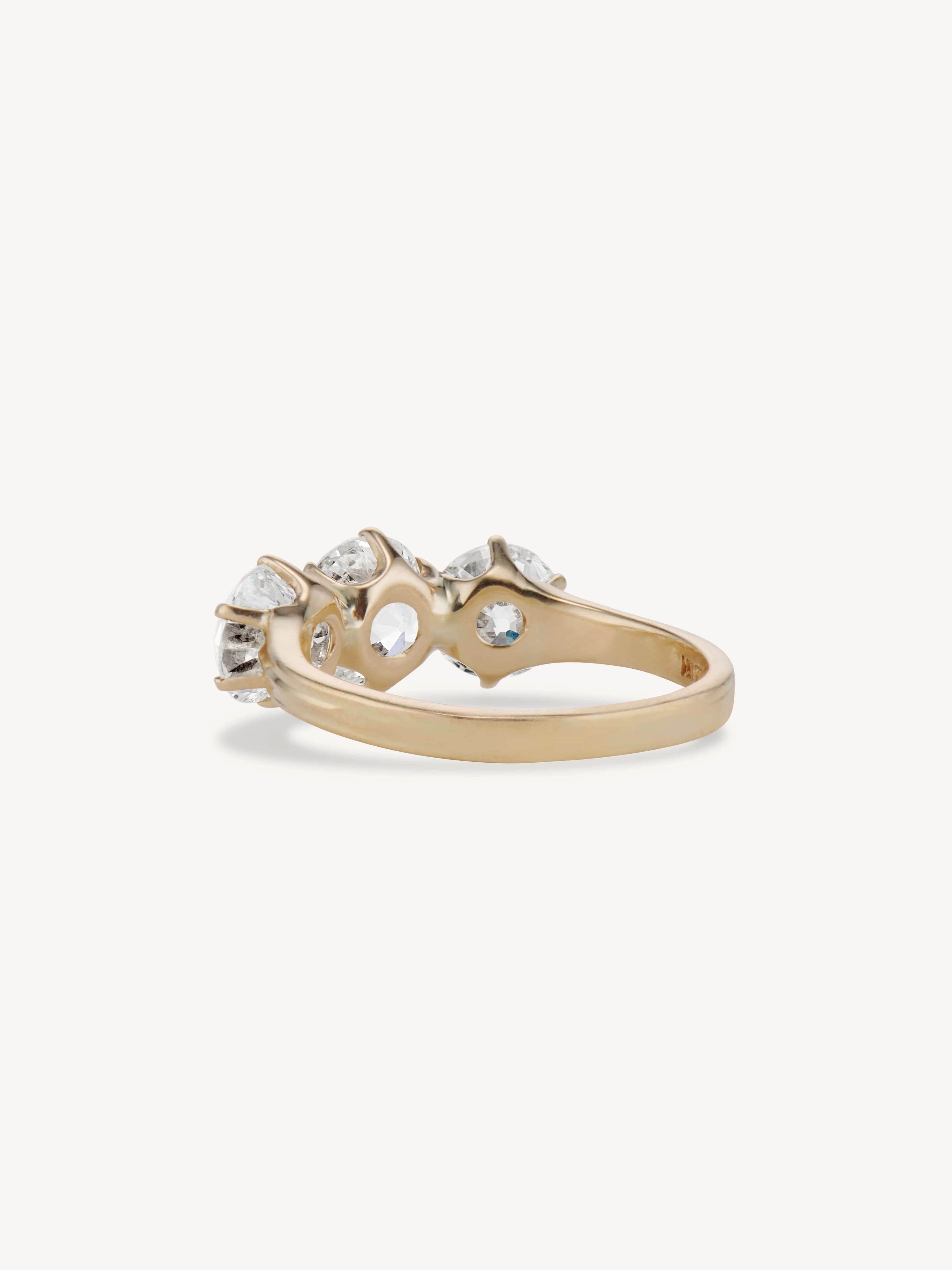 Tiffany & Co. Midcentury 3.59 Carat Old European Cut Diamond Three Stone Vintage Engagement Ring - Image 6