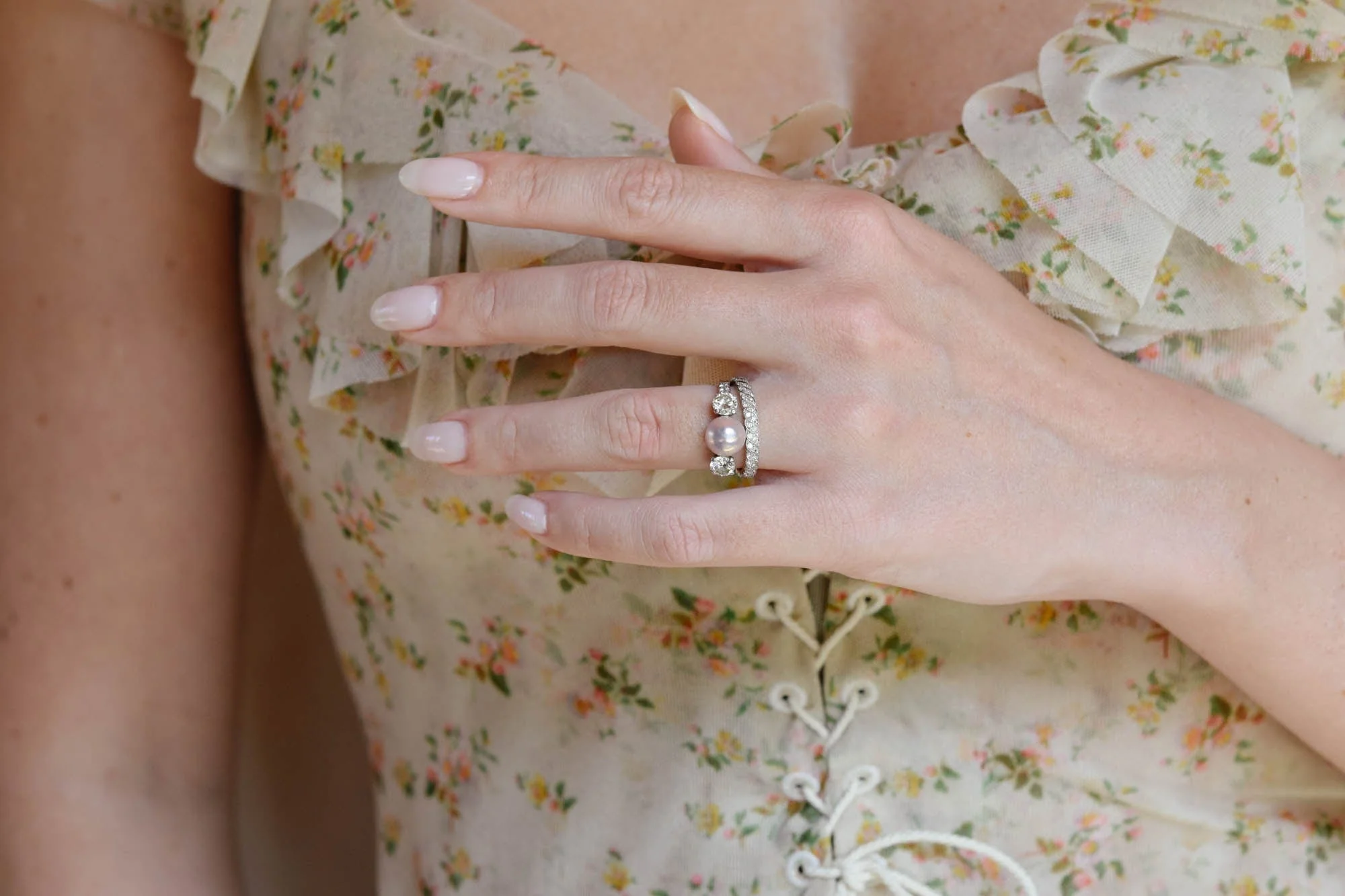 Tiffany & Co. Pearl & Diamond Three Stone Vintage Engagement Ring - Image 7