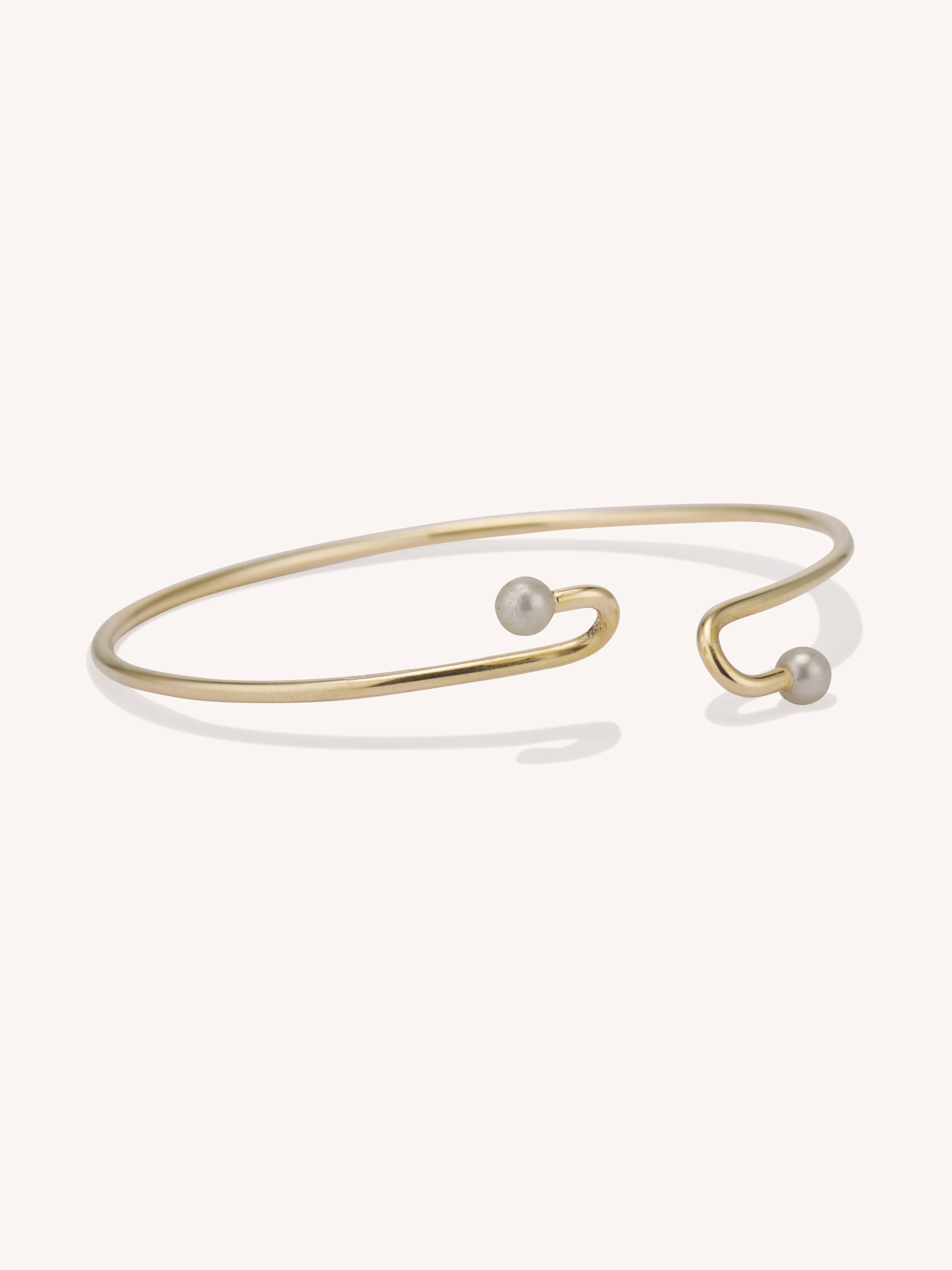 Tiffany & Co. Pearl & Gold Bypass Vintage Bangle - Image 5