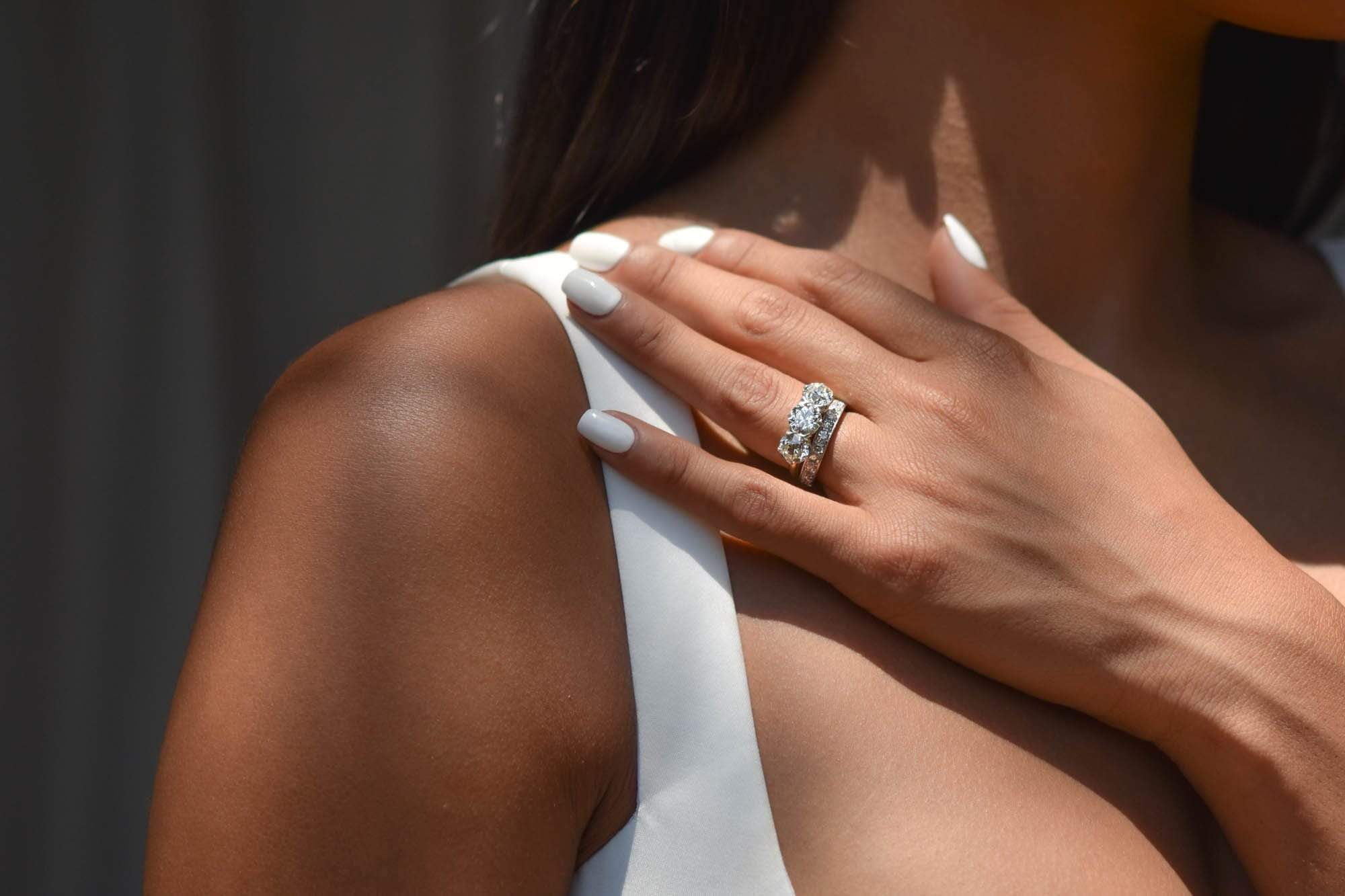 Tiffany & Co. Victorian Circa 4.00 Carat Three-Stone Ring, American - Image 5