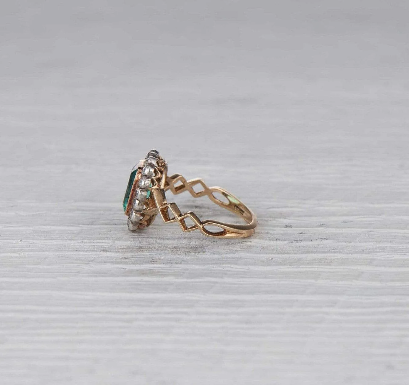 Two Carat Victorian Antique Emerald Ring - Image 3