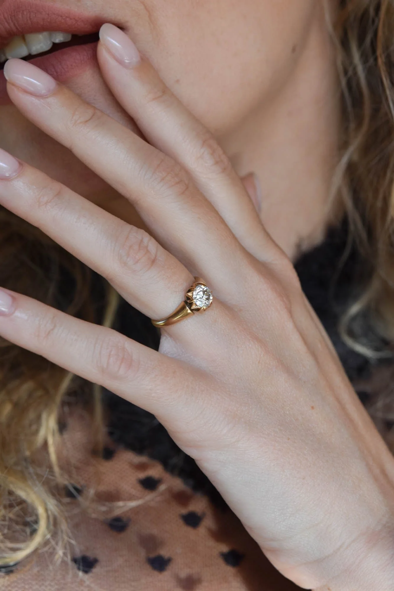 Victorian 1.05 Carat Old European Diamond Antique Engagement Ring - Image 10