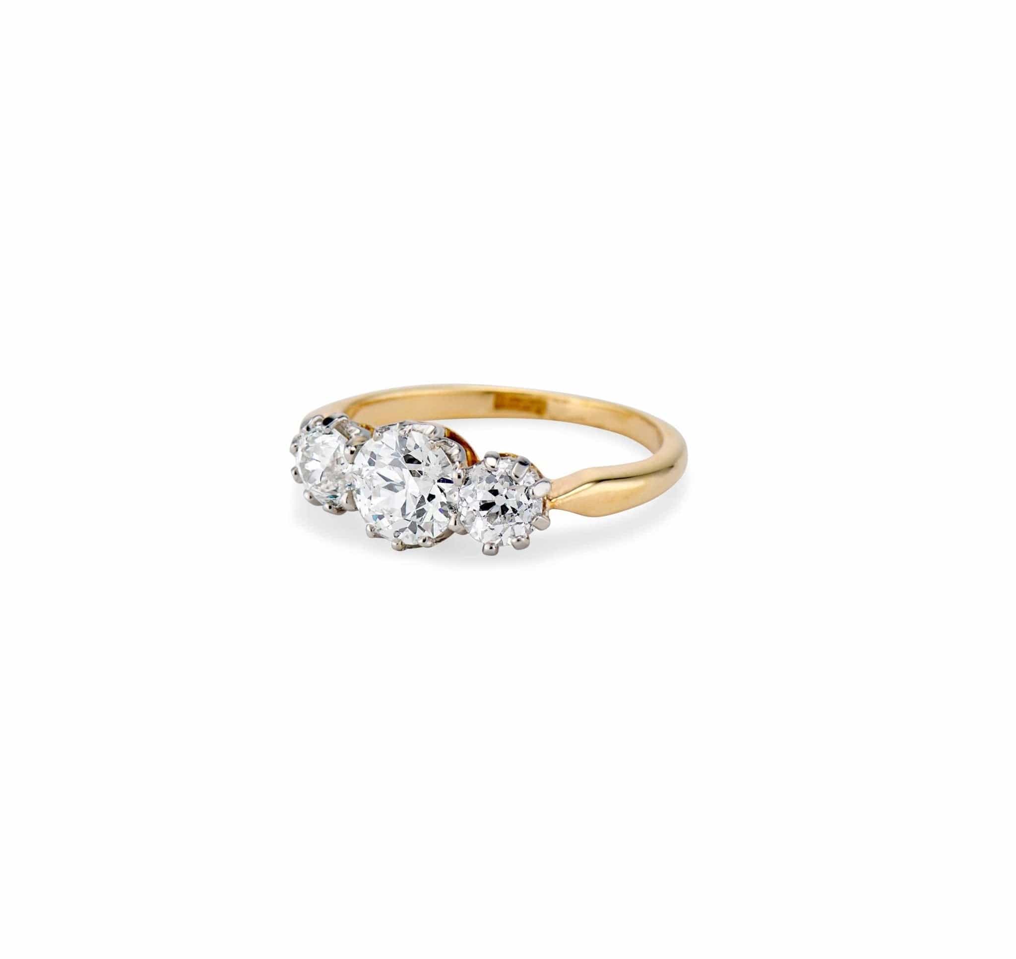 Victorian 1.76 Carat Three-Stone Diamond Ring - Image 2