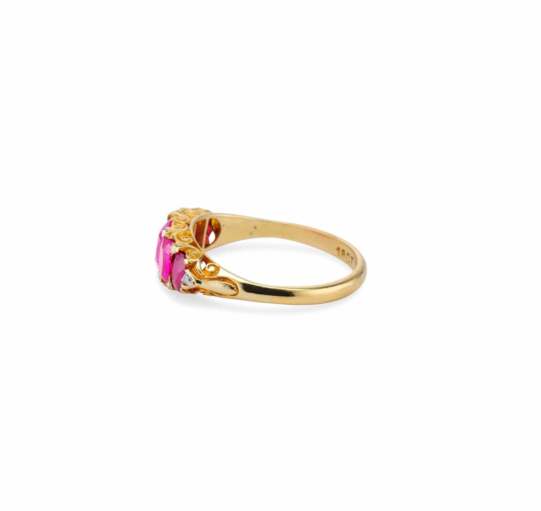 Victorian 1.84 Carat Burmese Rubies 5-Stone Ring - Image 3