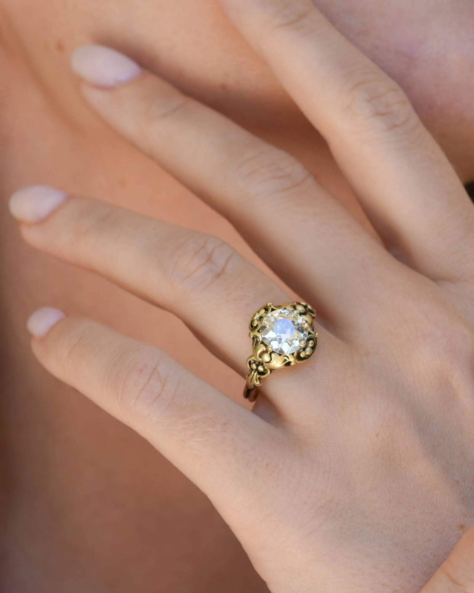Art Nouveau 1.87 Carat Old European Cut Diamond Ring - Image 2