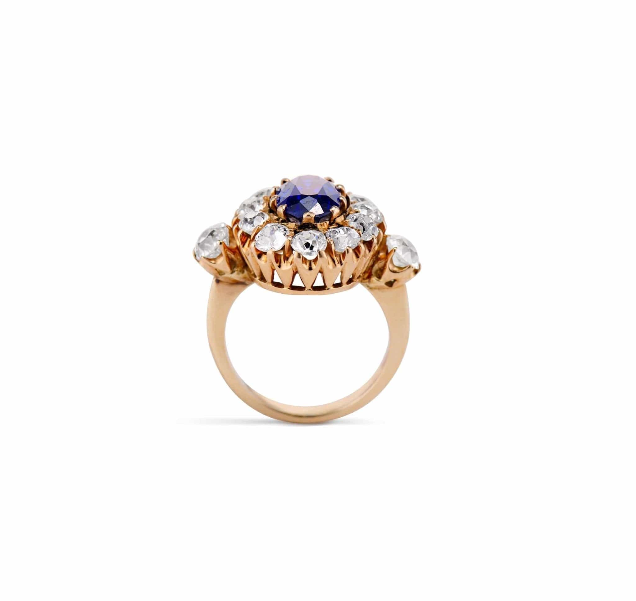 Victorian 2.00 Carat Oval Unheated Sapphire and Diamond Cluster - Image 3