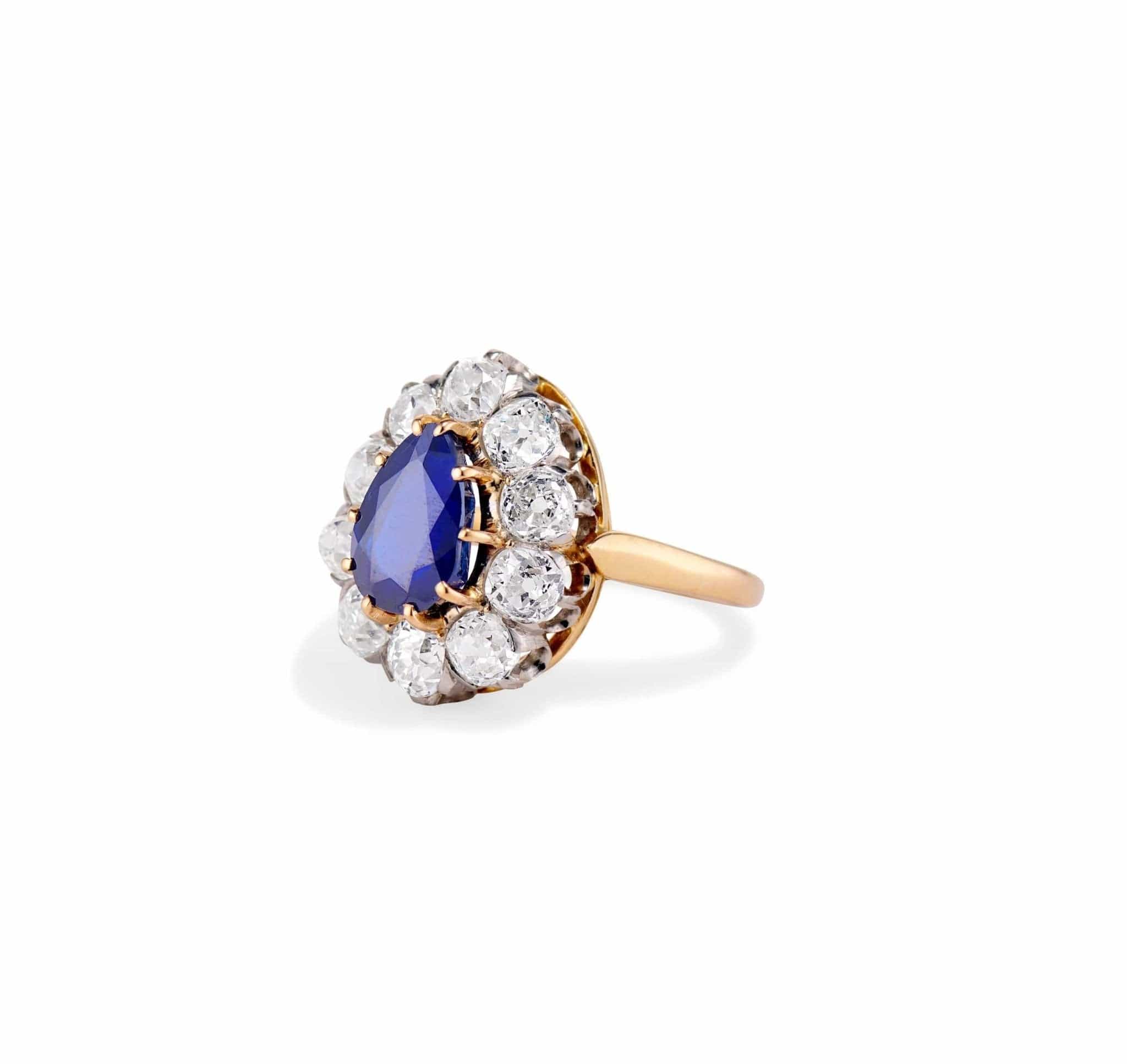Victorian 3.20 Carat Pear Shaped Sapphire and Diamond Cluster Ring, France - Image 2