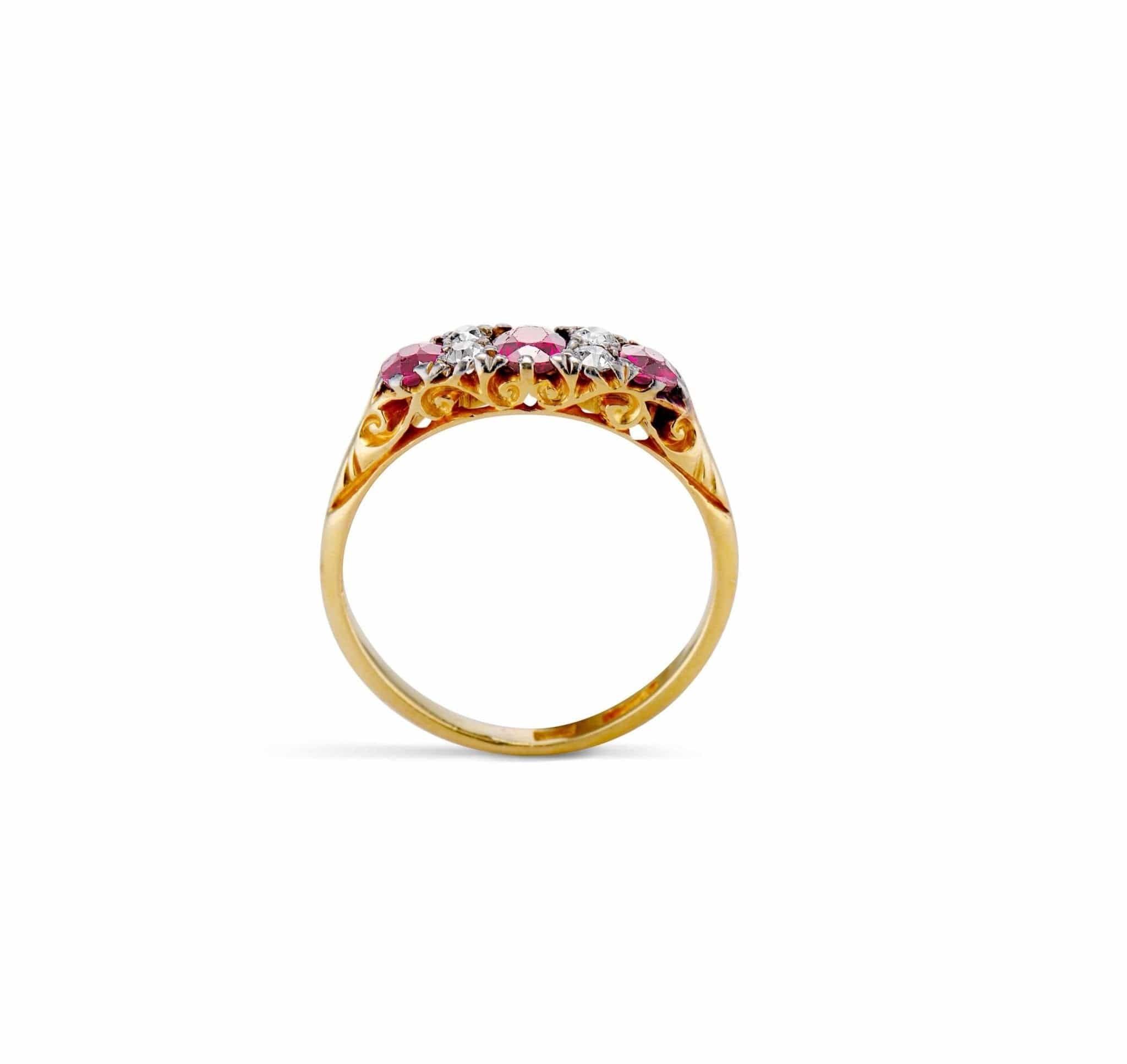 Victorian Ruby and Diamond Three Stone Ring, England - Image 4