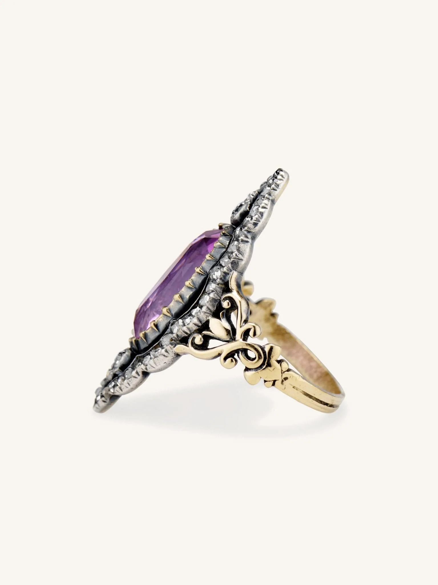 Victorian 5.45 Carat Oval Cut Pink Topaz & Diamond Dinner Ring, France - Image 3
