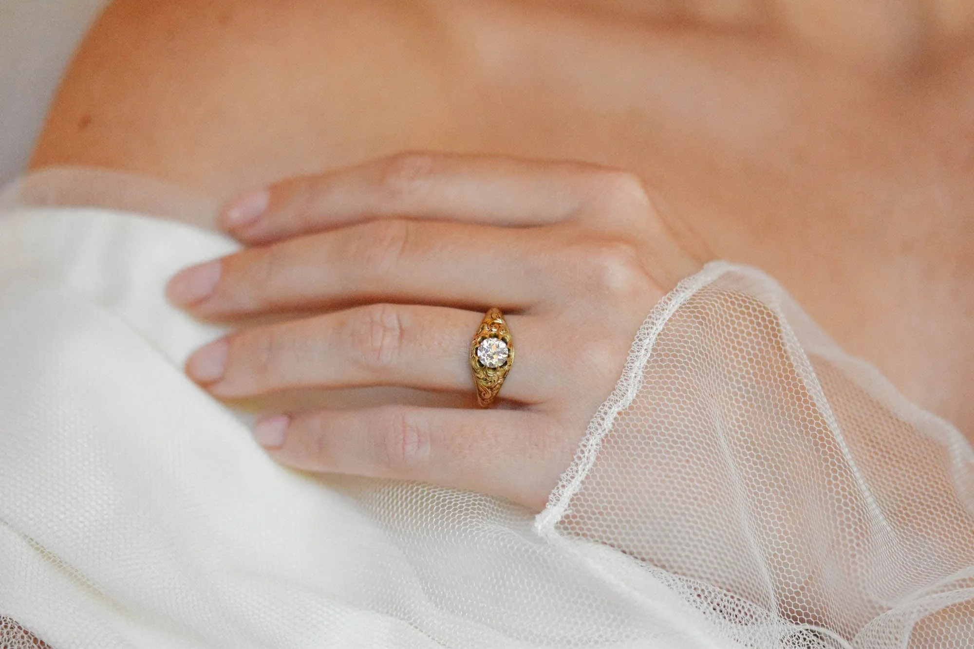 Victorian .90 Carat Engraved Belcher Carved Gold Belcher Antique Engagement Ring - Image 3