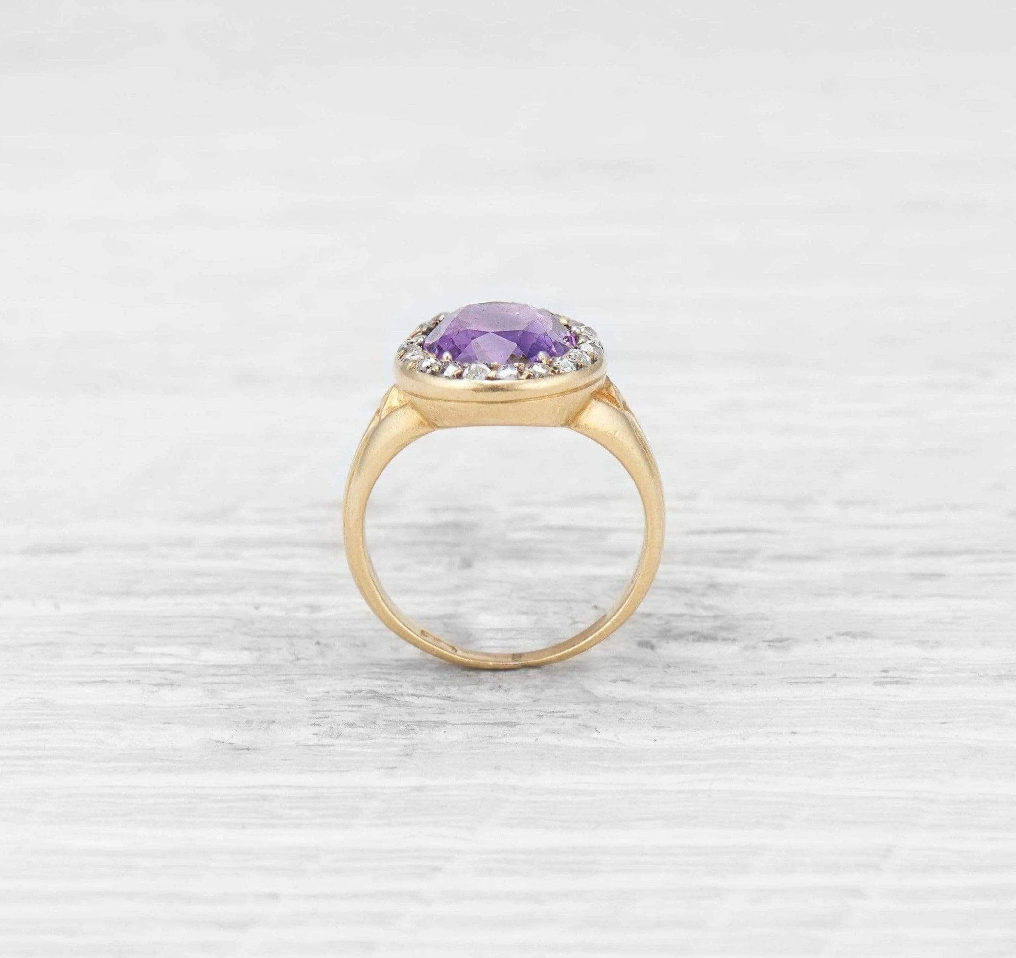 VICTORIAN AMETHYST AND DIAMOND RING - Image 4
