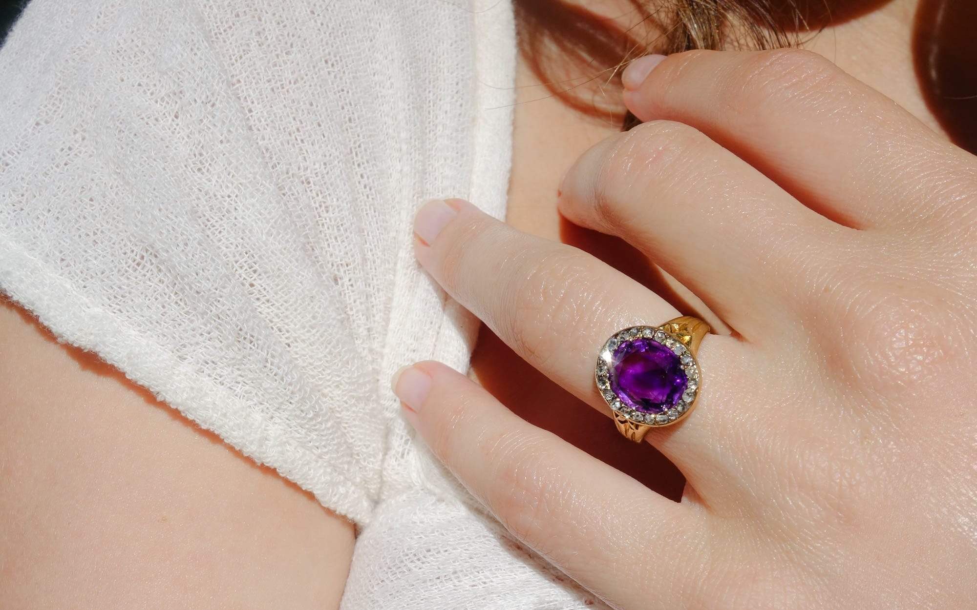 VICTORIAN AMETHYST AND DIAMOND RING - Image 6