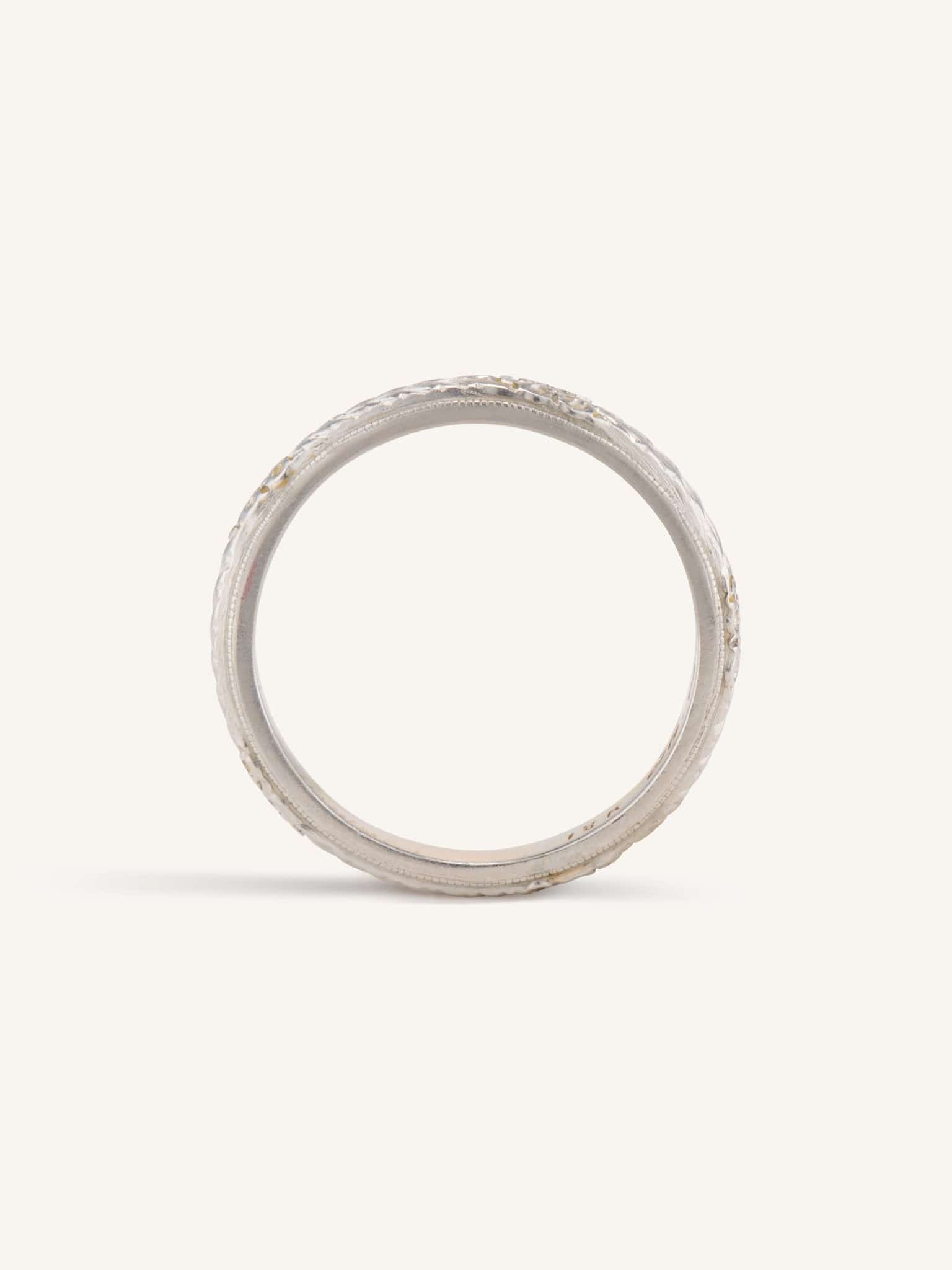 Victorian Bicolor Engraved Antique Wedding Band Size 9.5 - Image 4