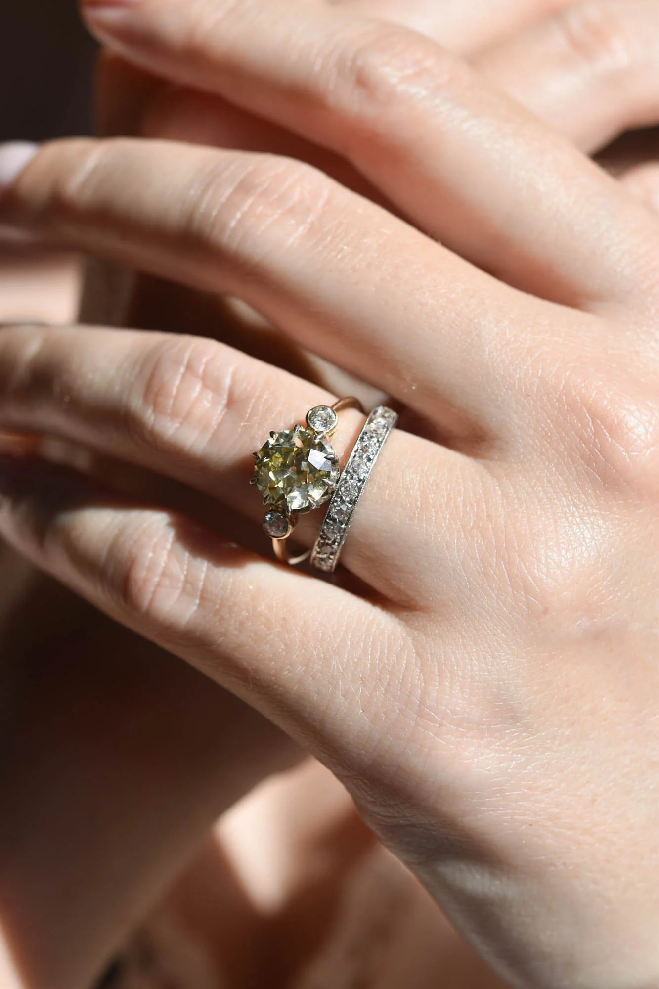 Victorian 2.84 Carat Fancy Brown-Greenish Old European Diamond Three Stone Antique Engagement Ring - Image 3