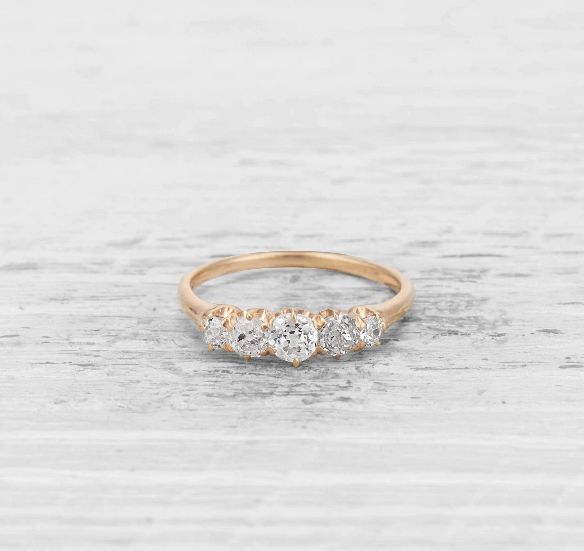 VICTORIAN FIVE-STONE DIAMOND ENGAGEMENT RING - Image 2