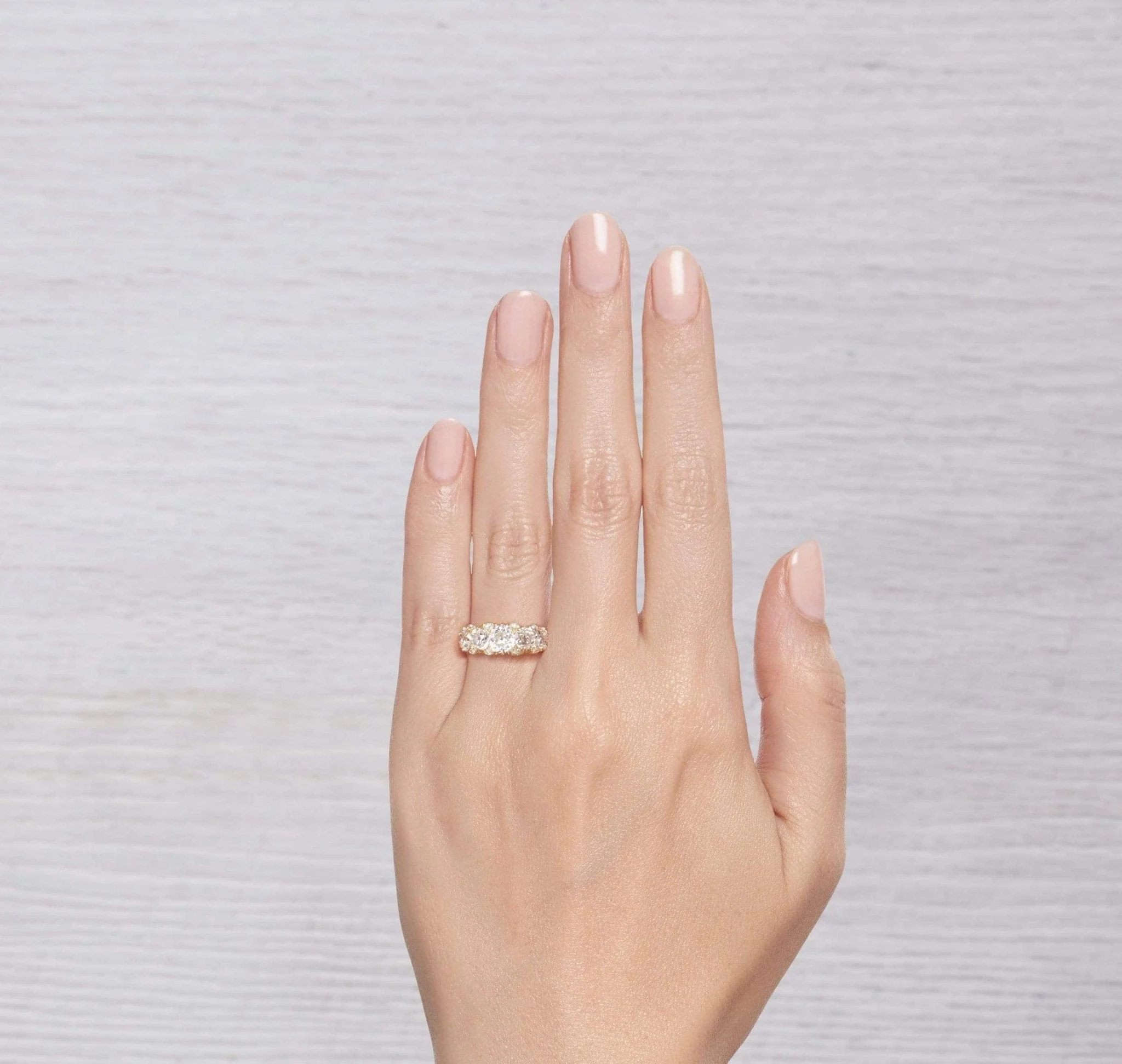 VICTORIAN FIVE-STONE DIAMOND RING - Image 5