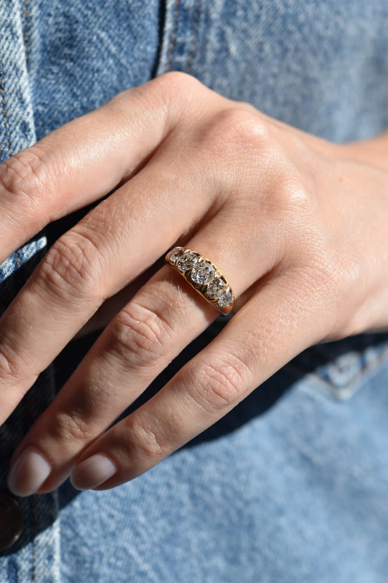 Victorian Five-Stone Old Mine Diamond 18k Yellow Gold Antique Ring - Image 6