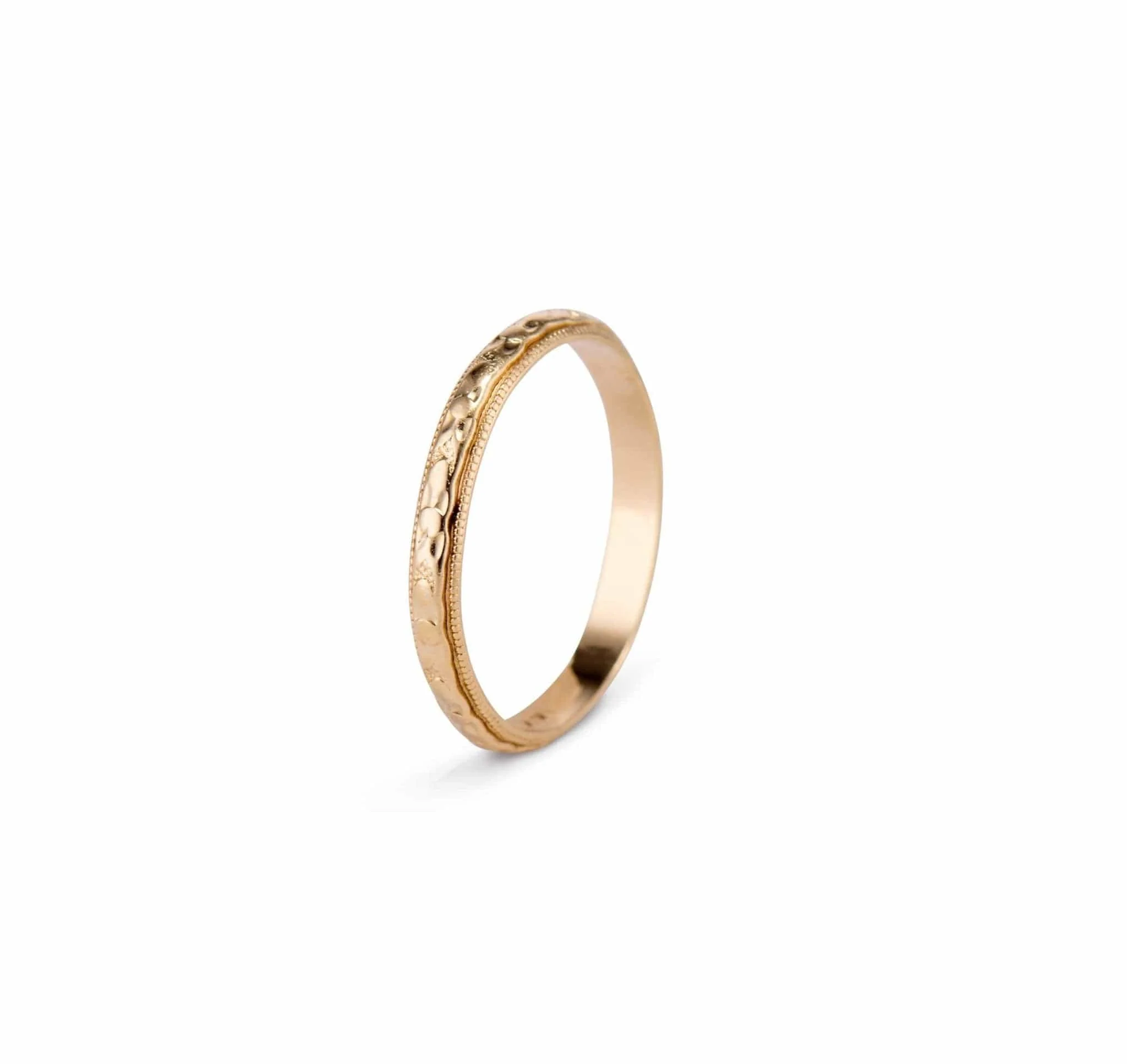 Victorian Forget-Me-Not Gold Wedding Band - Image 3