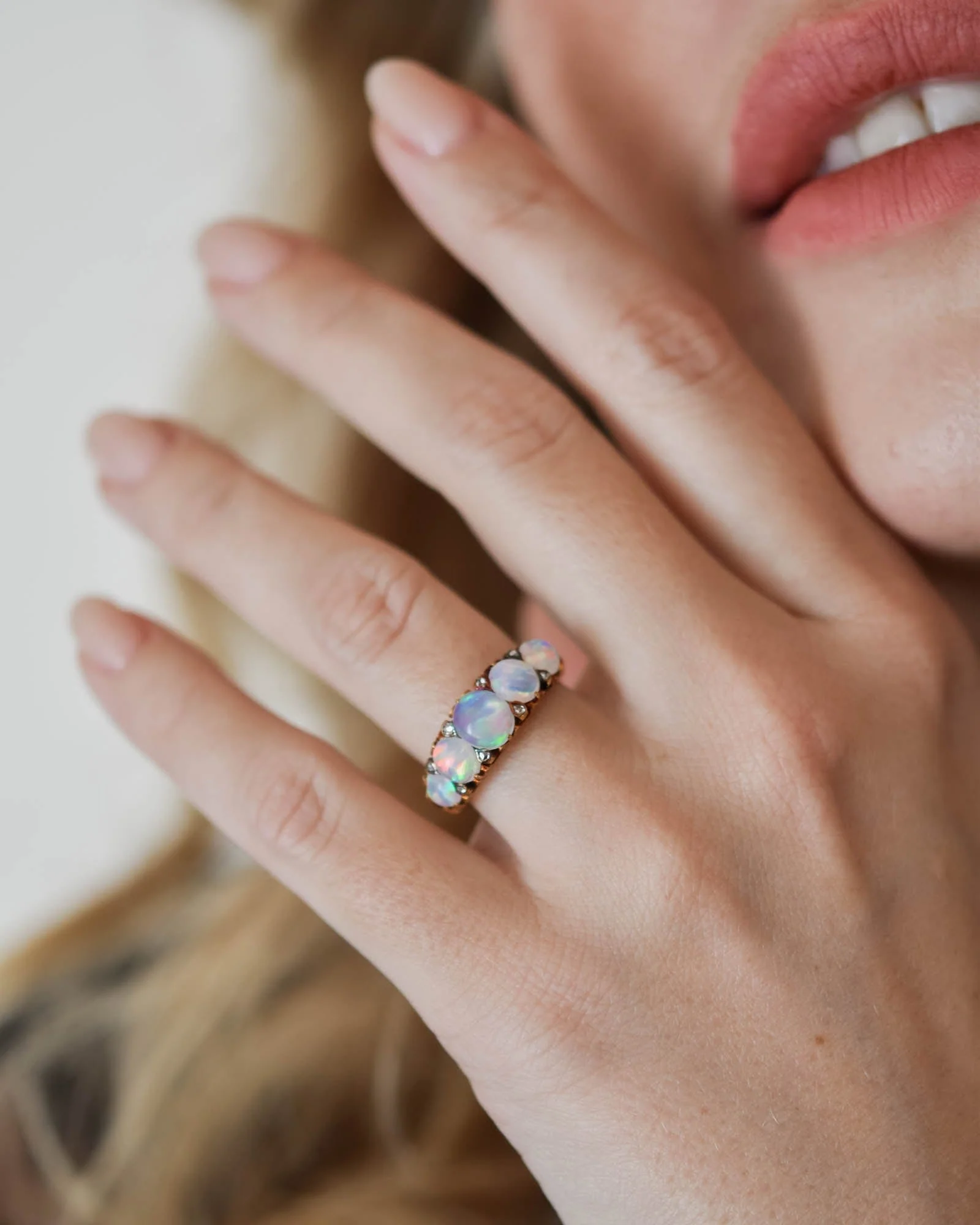 Victorian Opal & Rose Cut Diamond Carved Half Hoop Antique Ring - Image 3