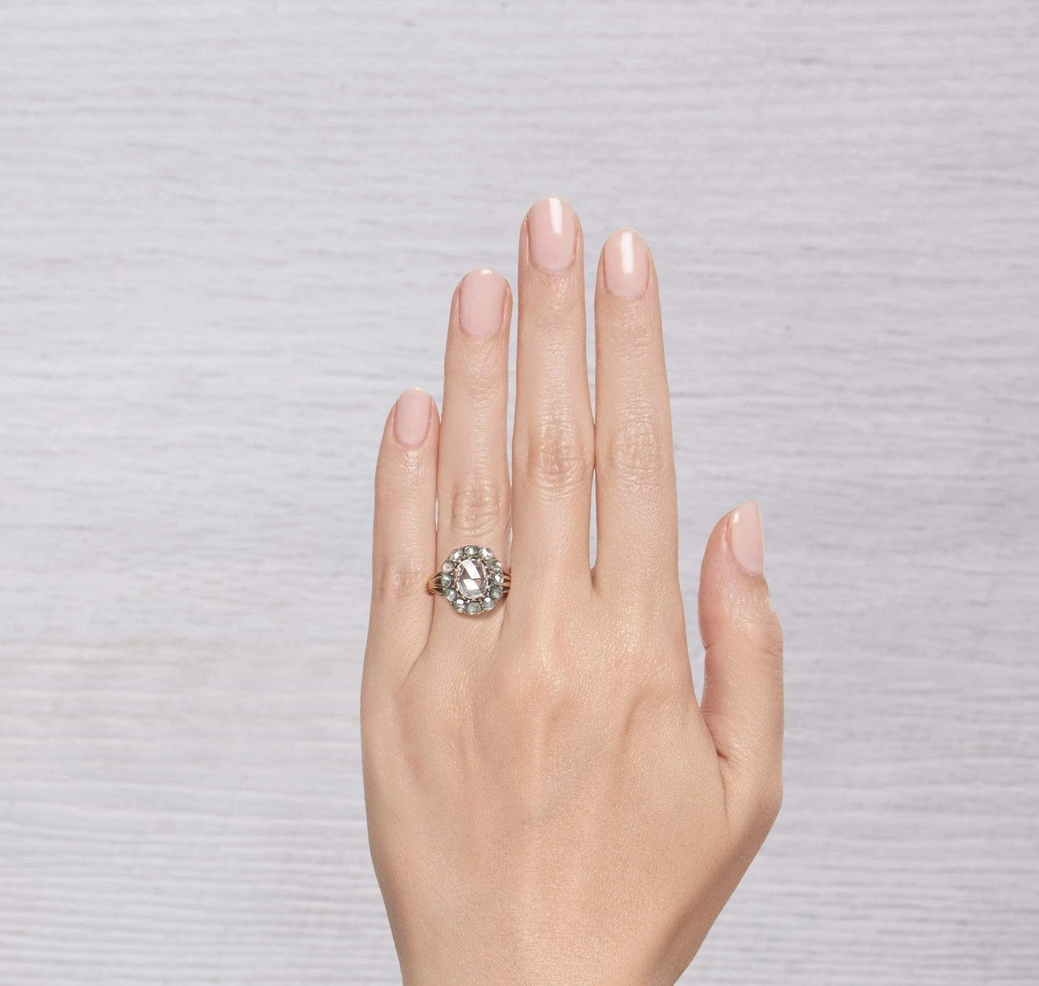 VICTORIAN ROSE CUT DIAMOND AND GOLD CLUSTER RING - Image 6