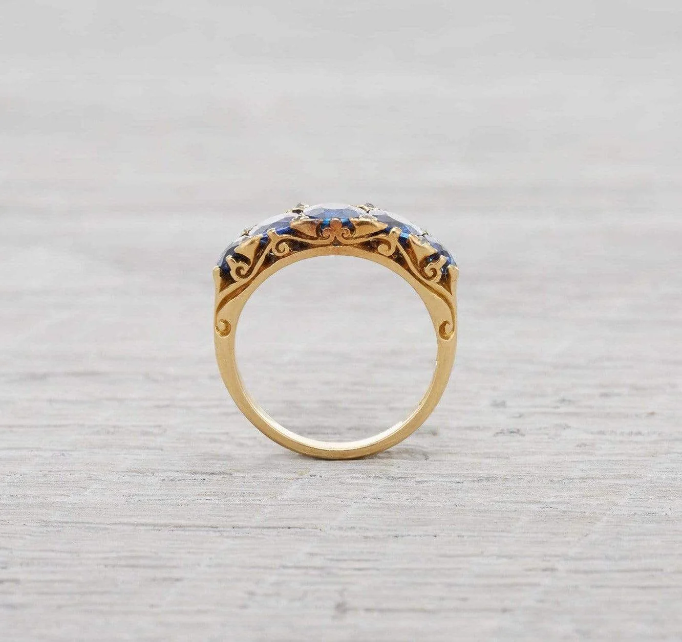 Victorian Sapphire and Gold Five Stone Engagement Ring - Image 4