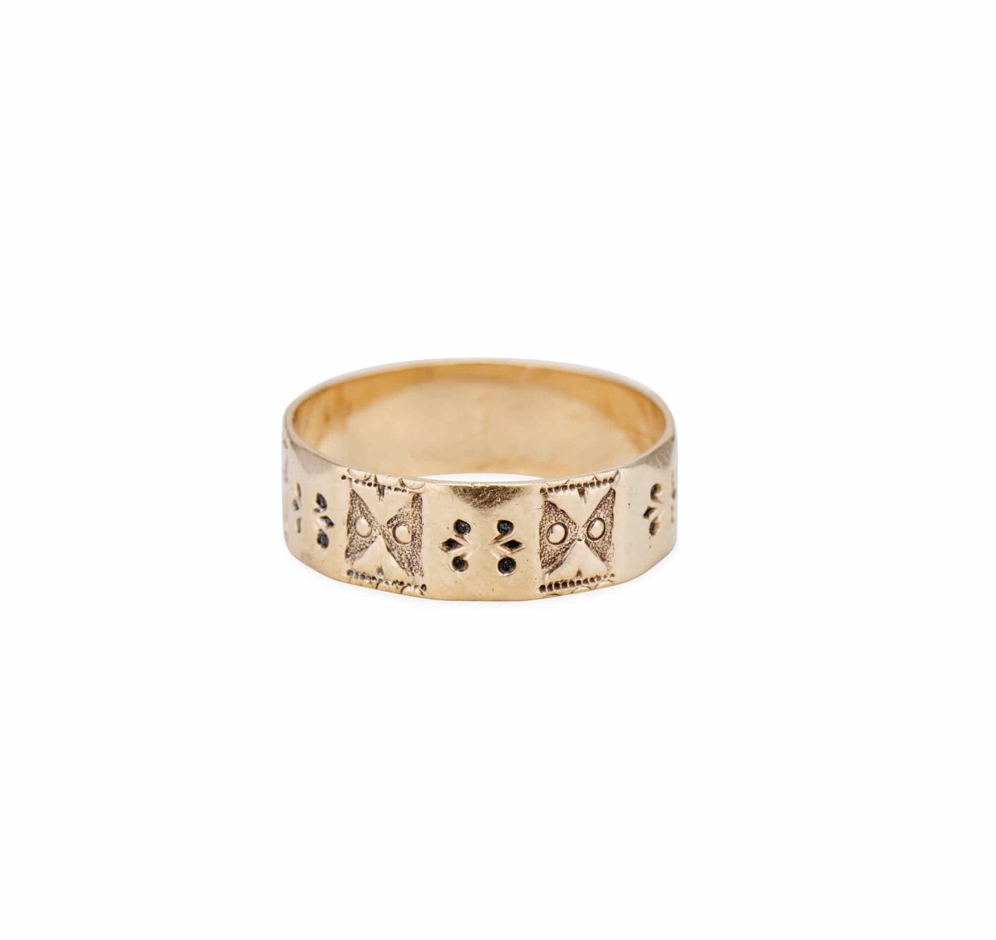 Victorian Stamped Wedding Band - Image 3