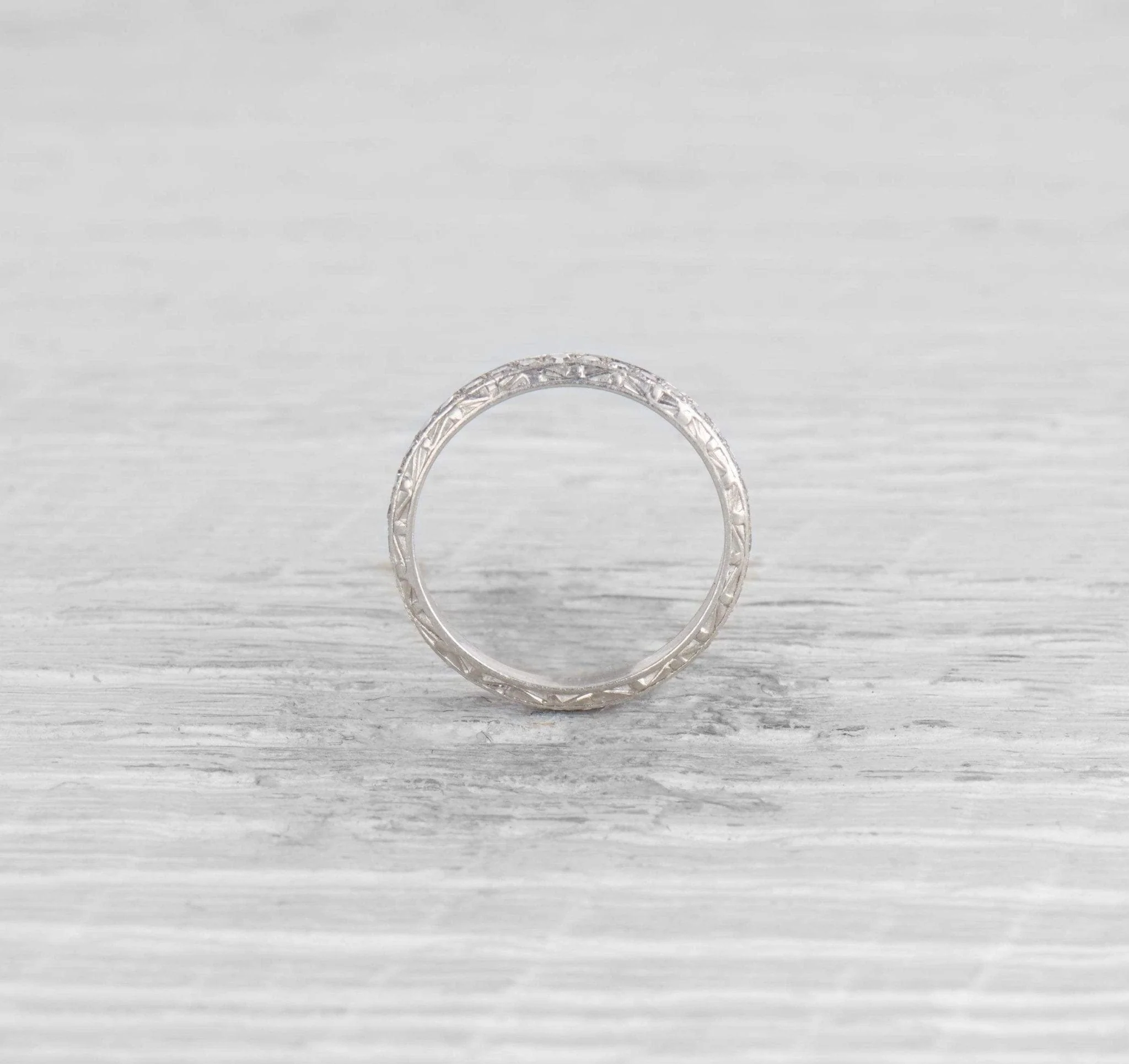 VINTAGE DIAMOND AND PLATINUM ETERNITY BAND - Image 2