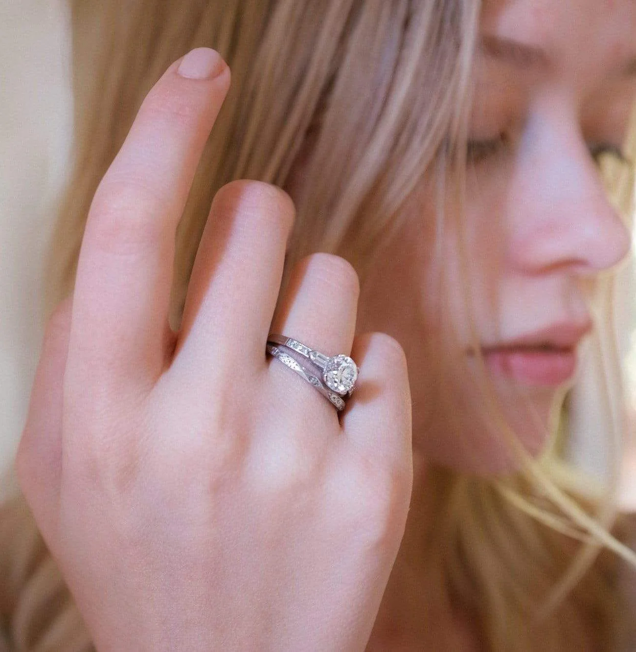 Vintage Engraved Platinum Wedding Band - Image 4