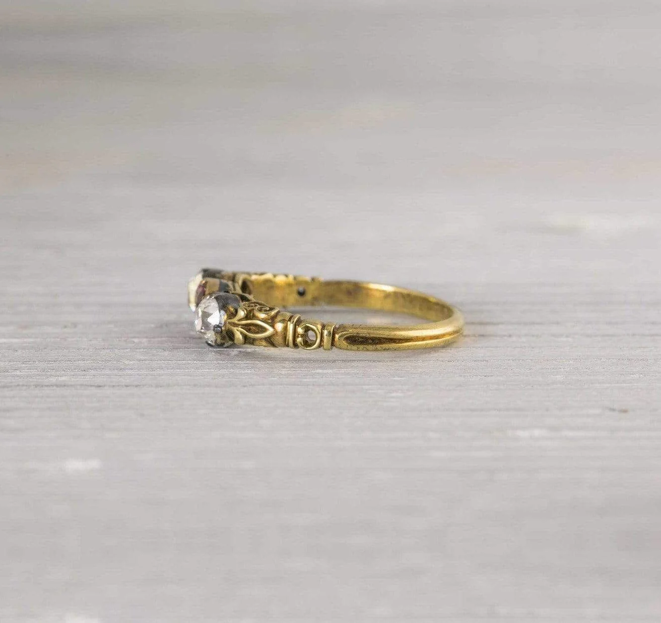 Vintage Gold and Ruby Victorian Engagement Ring - Image 3