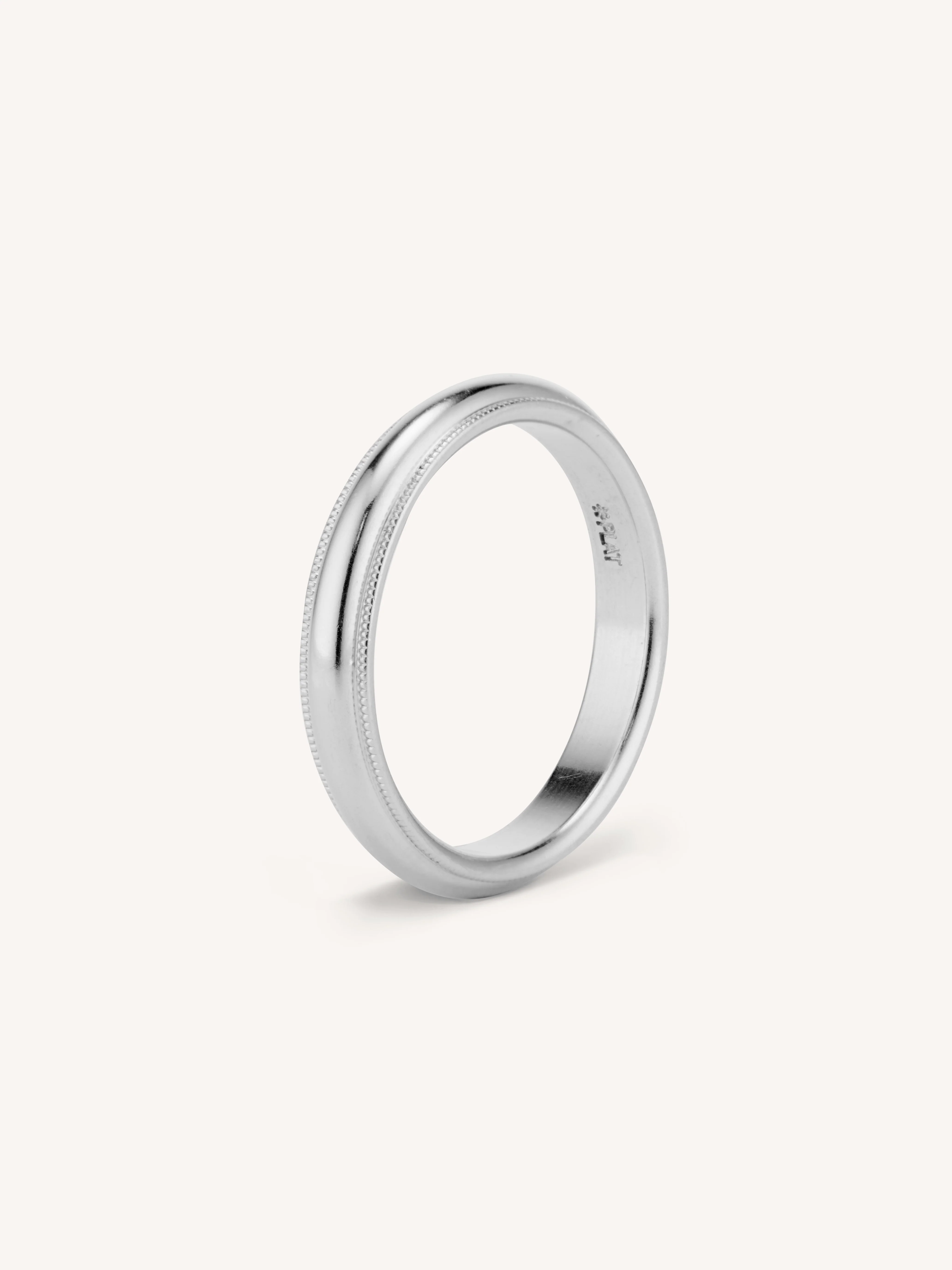 Vintage Men's Platinum Wedding Band - Size 10 - Image 2