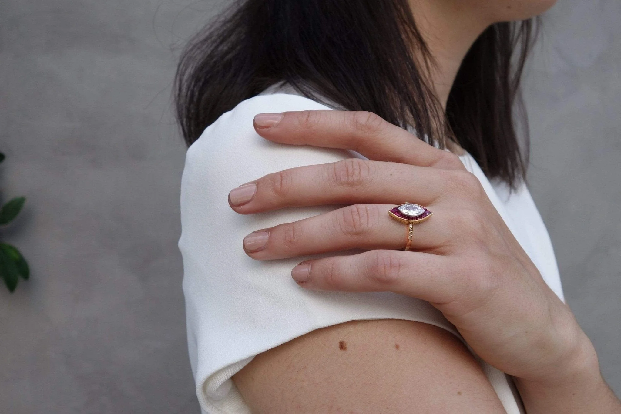 .67 CARAT CARTIER DIAMOND AND RUBY ENGAGEMENT RING - Image 8