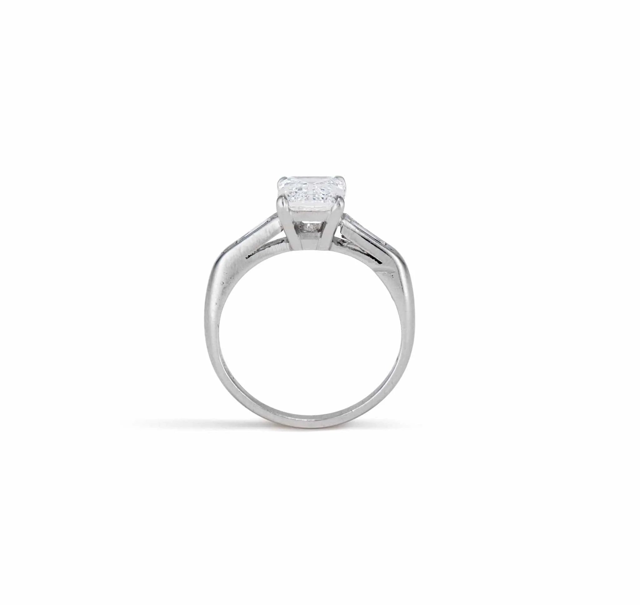 1940s 1.50 Emerald-Cut Diamond and Platinum Engagement Ring - Image 3